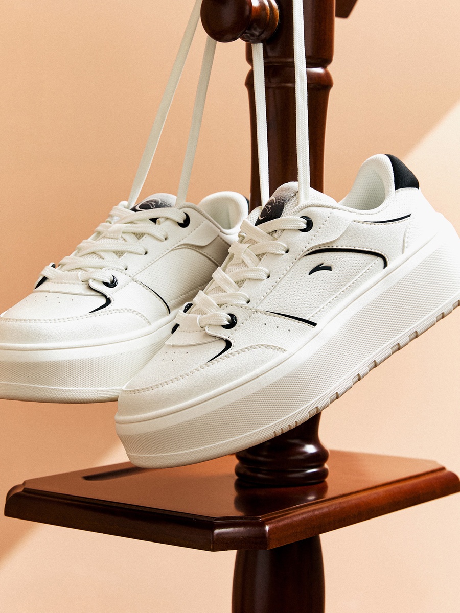 Women Lace-Up Ankle Sneakers