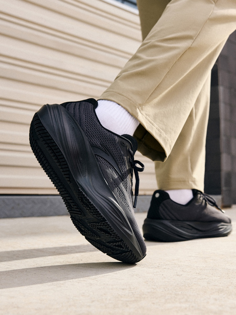 Men CC3 Lace-Up Ankle Sneakers