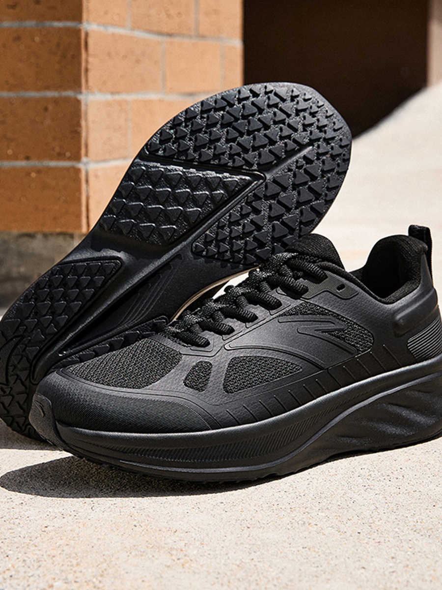 Men Lace-Up Ankle Sneakers