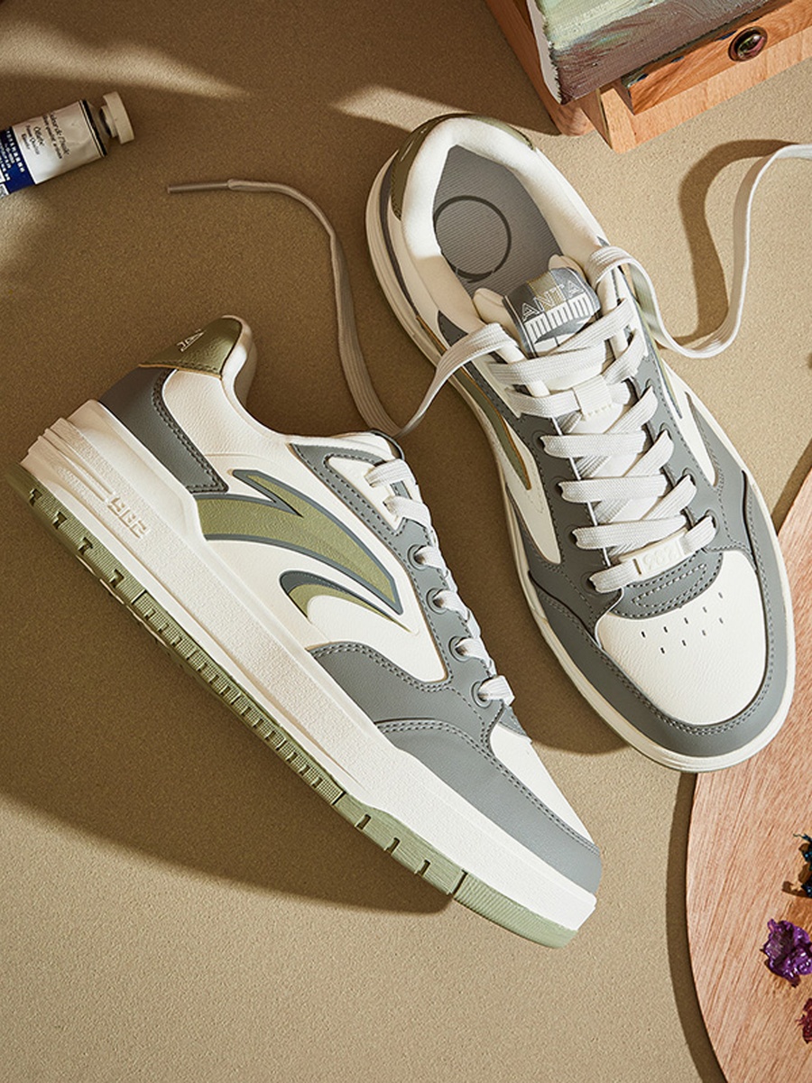 Men Lace-Up Ankle Sneakers