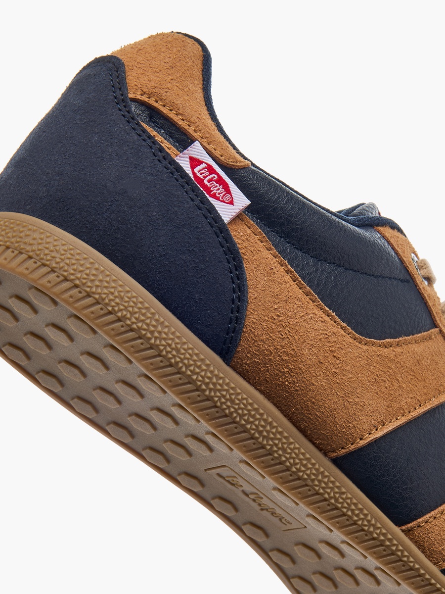Men Lace-Up Ankle Sneakers