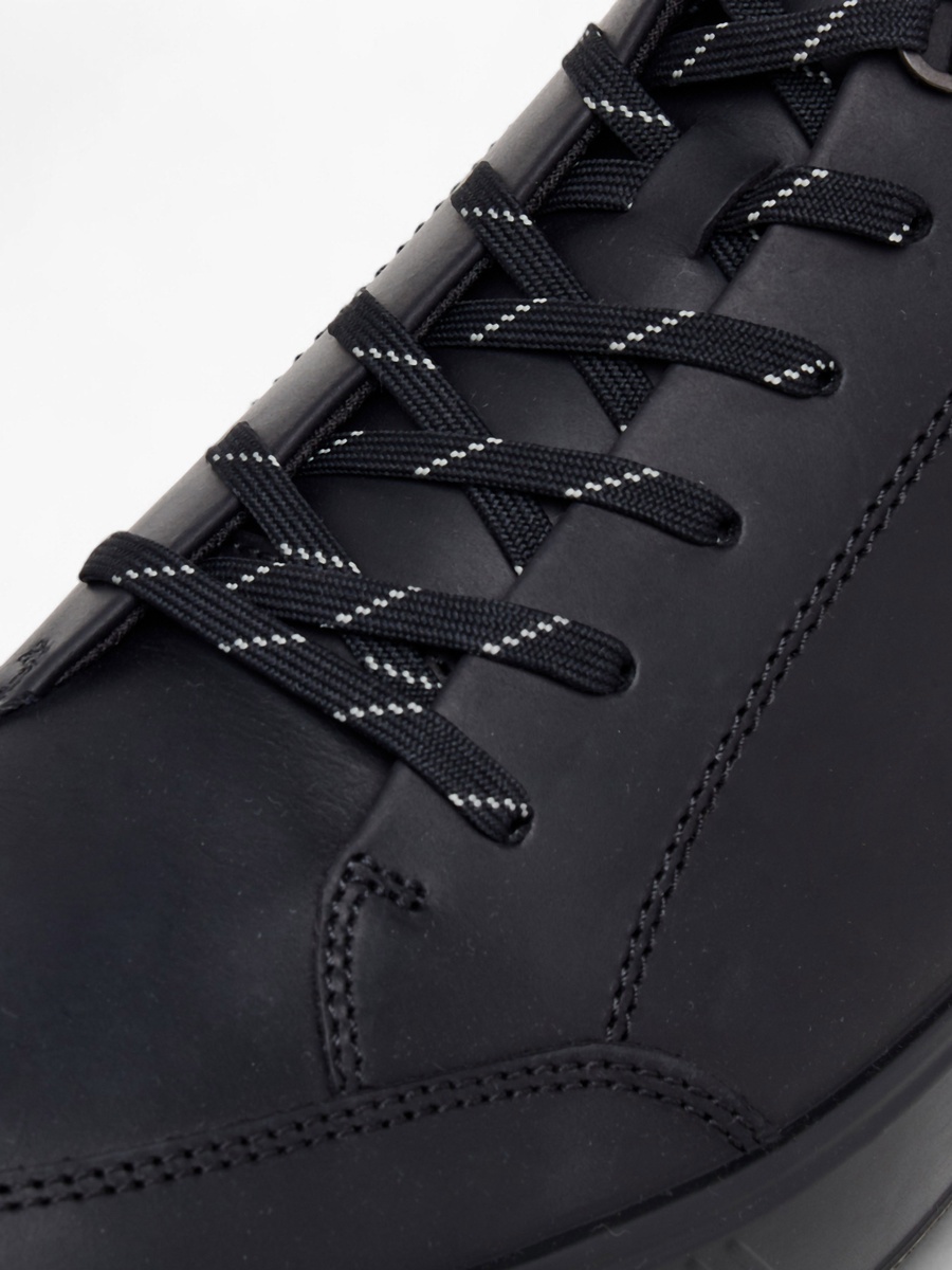 Men Move M Lace-Up Leather High Cut Sneakers