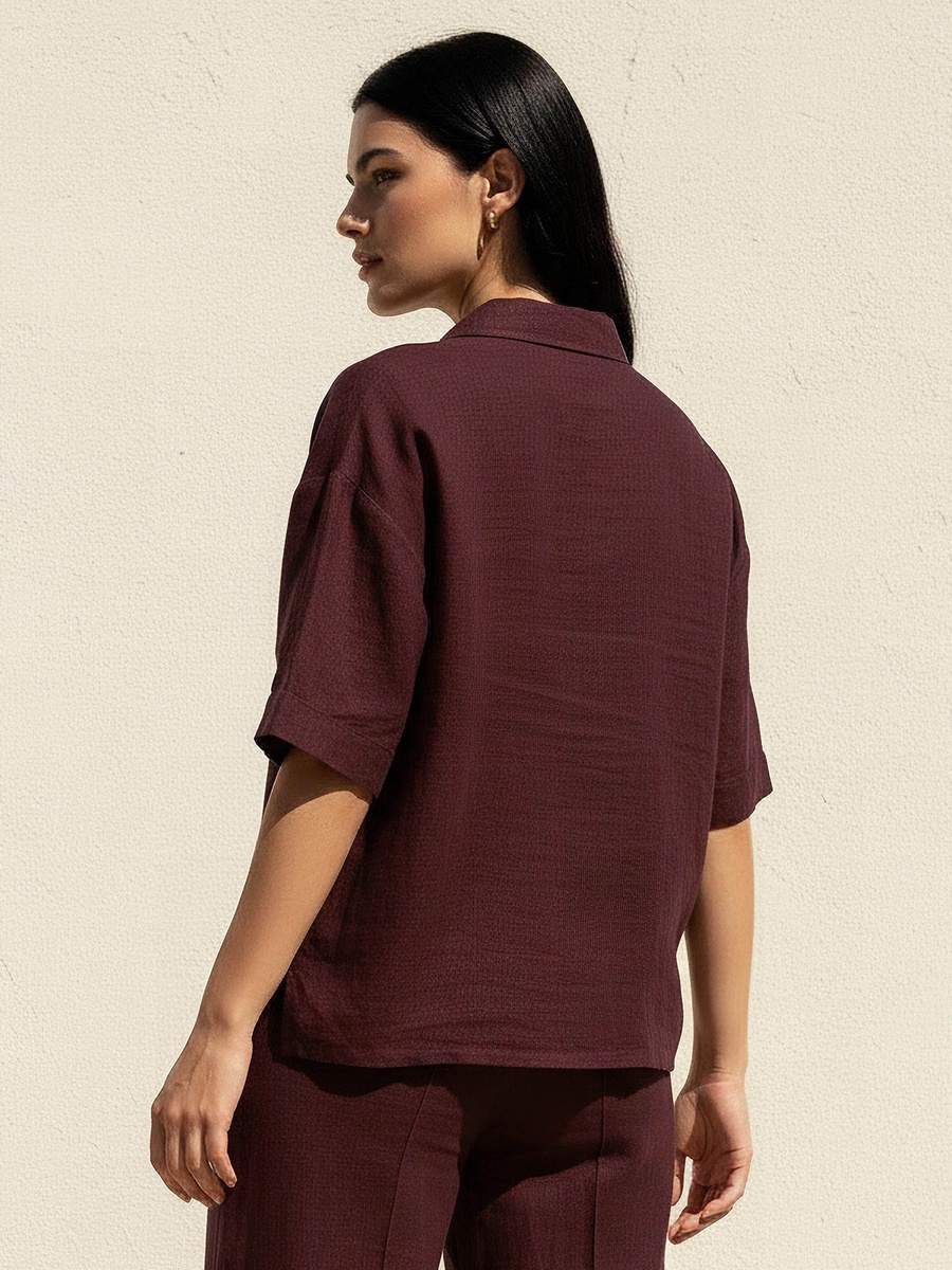 Shirt with Short Sleeves