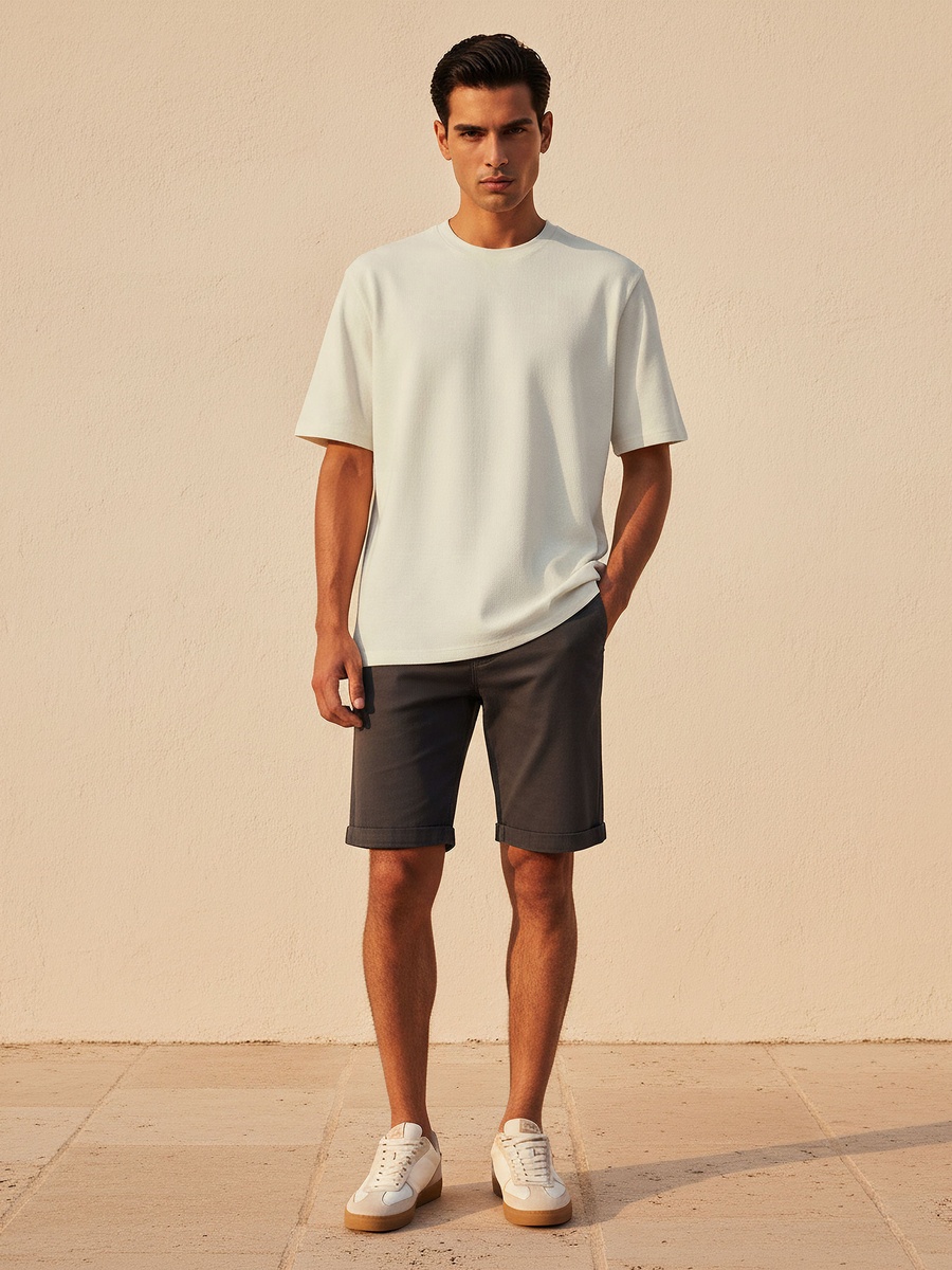 Men Relaxed Fit Crew Neck Short Sleeves Textured T-Shirt