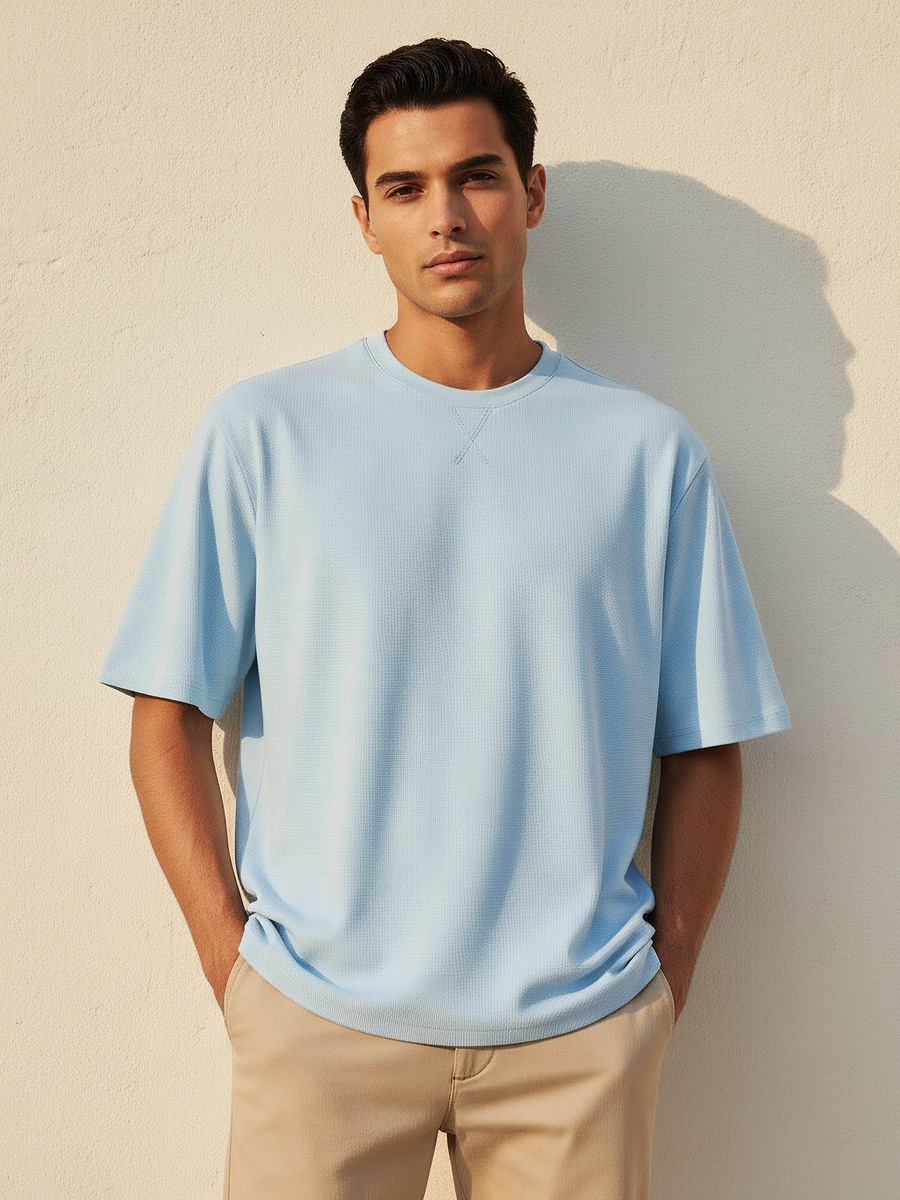 Men Relaxed Fit Crew Neck Short Sleeves Textured T-Shirt
