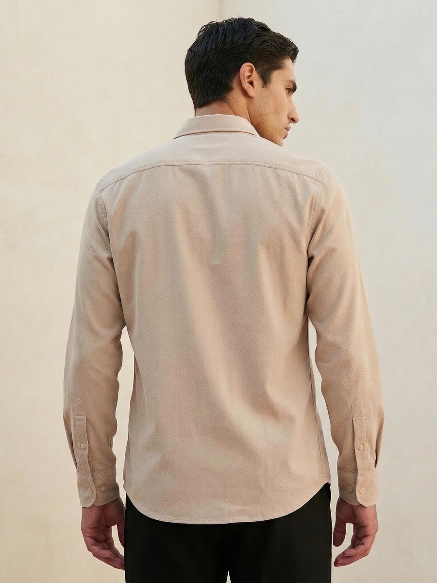 Men Regular Fit Collared Textured Long Sleeves Shirt