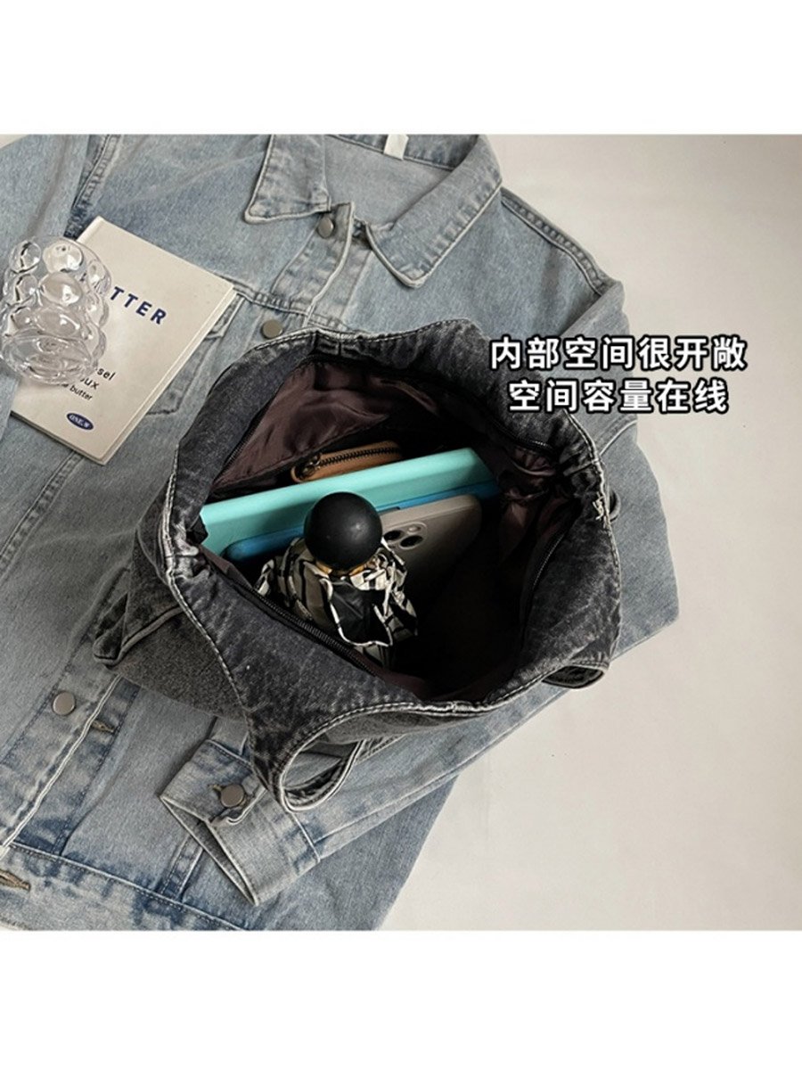 Black Badge Detail Denim Tote Bag