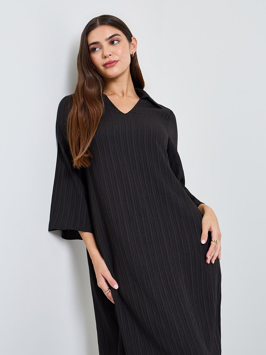 Black Textured Open Collar Maxi Dress