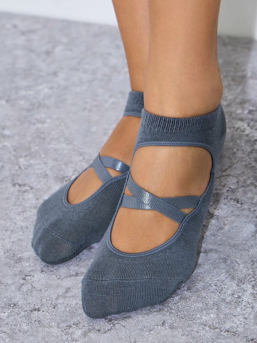 Charcoal Thin Cross Over Straps Silicon Pad No Show Yoga Socks