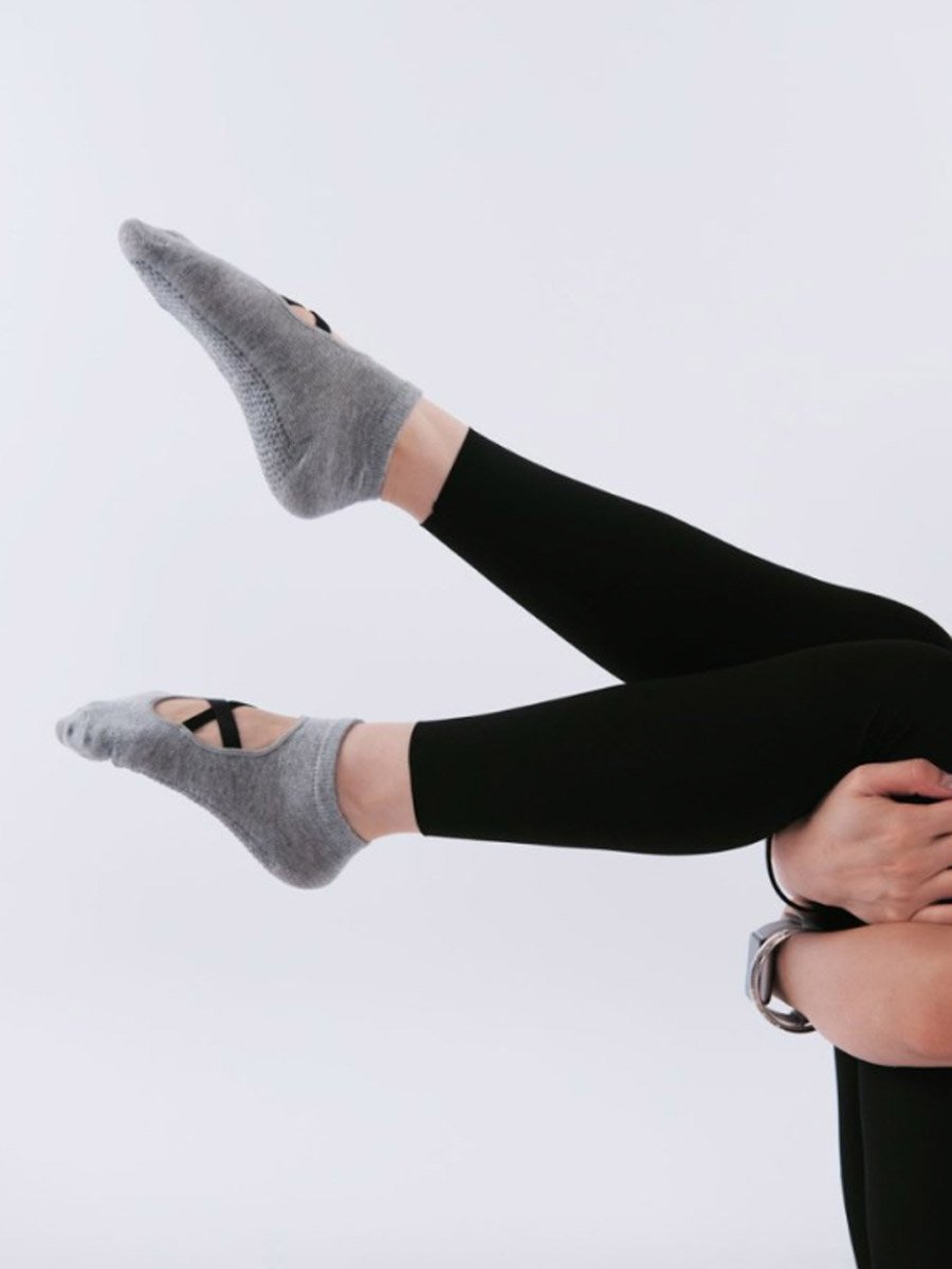 Grey Thin Cross Over Straps Silicon Pad No Show Yoga Socks