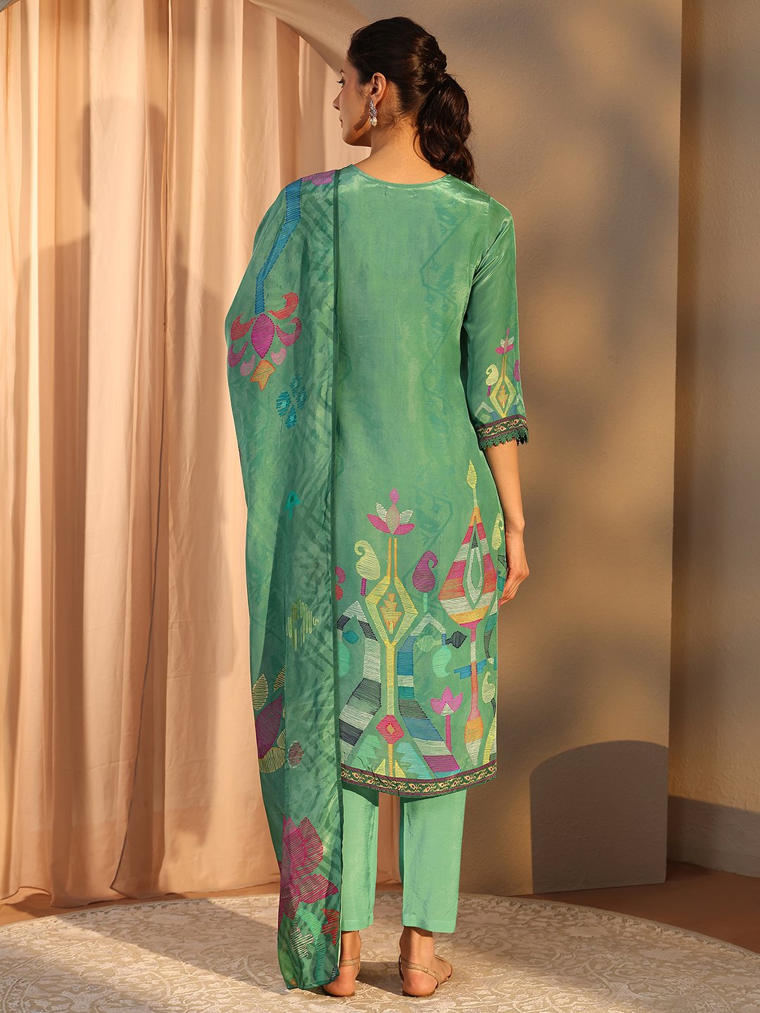 Green Printed Crepe Straight Kurta, Trousers and Dupatta Set