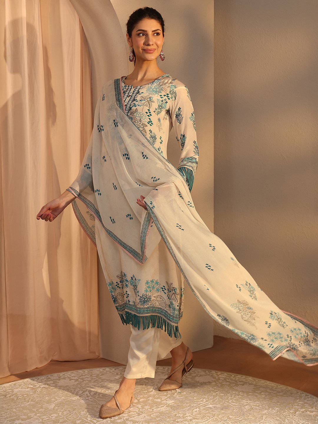 Off White Printed Crepe Straight Kurta, Trousers and Dupatta Set