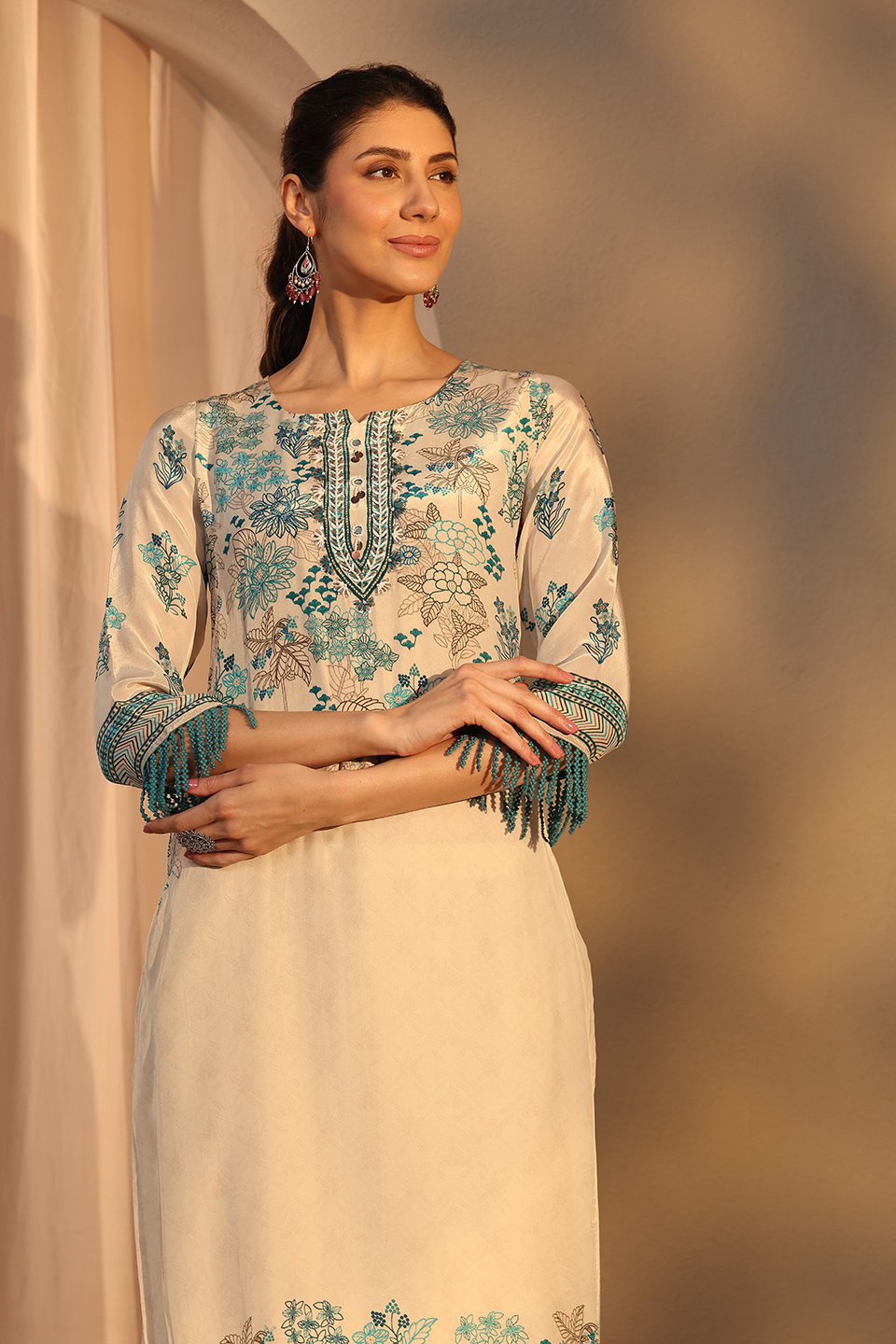 Off White Printed Crepe Straight Kurta, Trousers and Dupatta Set