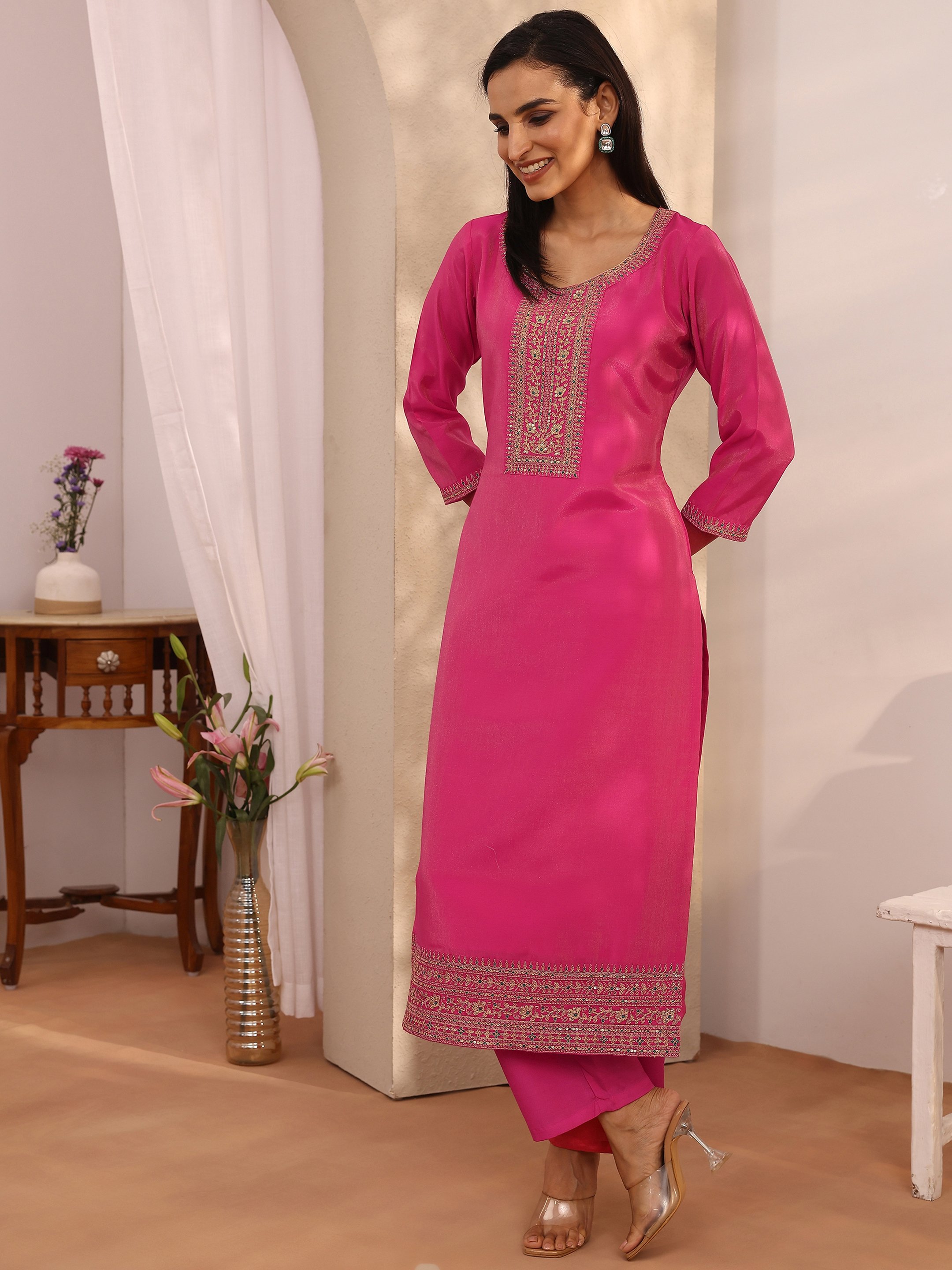 Pink Printed Silk Blend Straight Kurta, Trousers and Dupatta Set