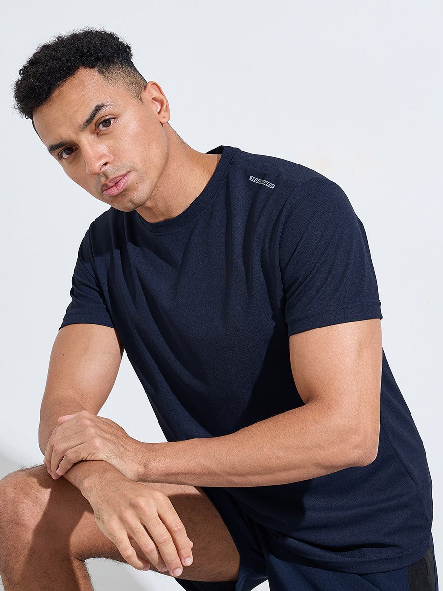 Navy Blue Solid Round Neck Short Sleeves Regular Fit Active T-Shirt