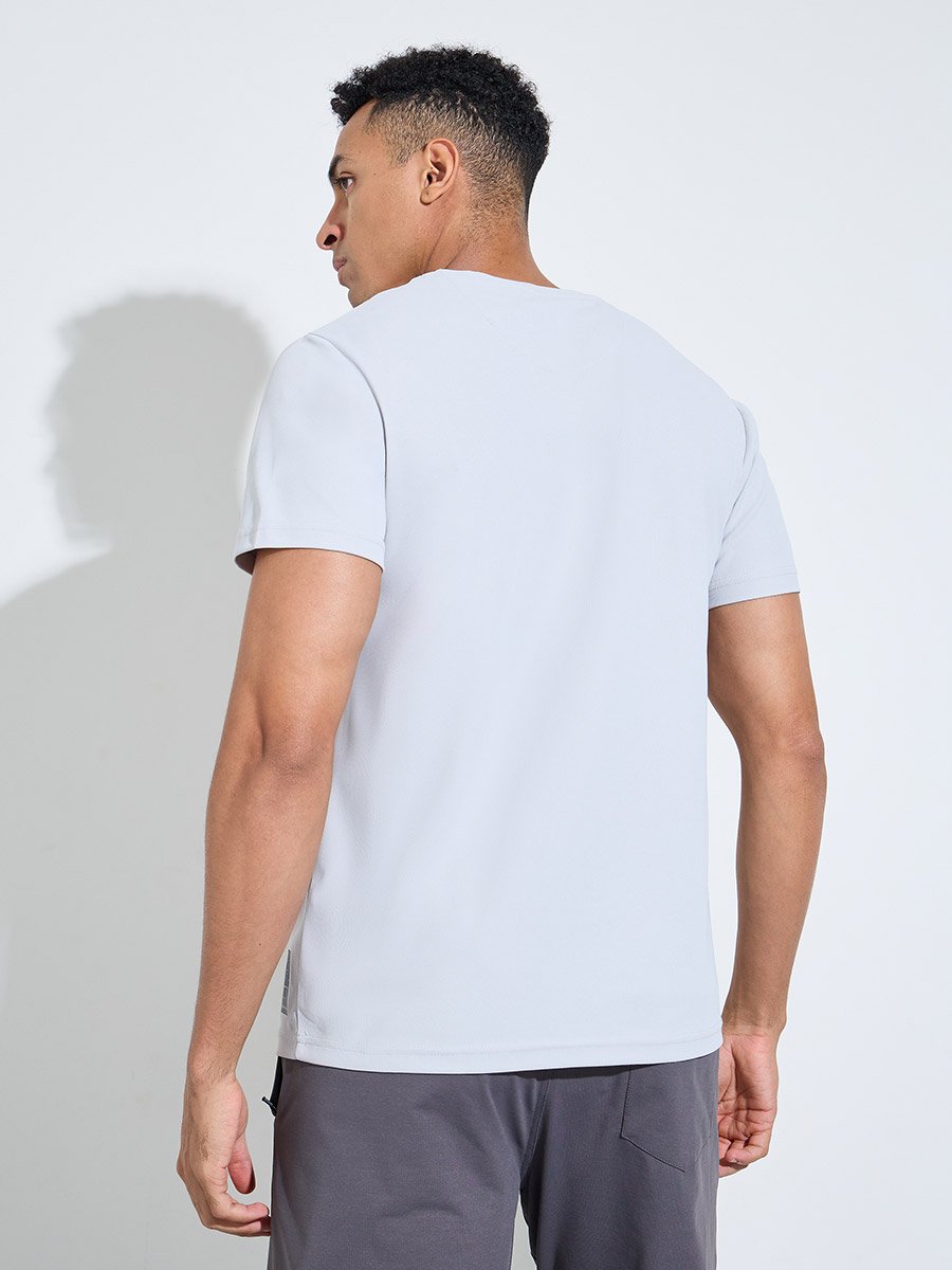 Grey Solid Patchwork Detail Regular Fit Active T-Shirt 