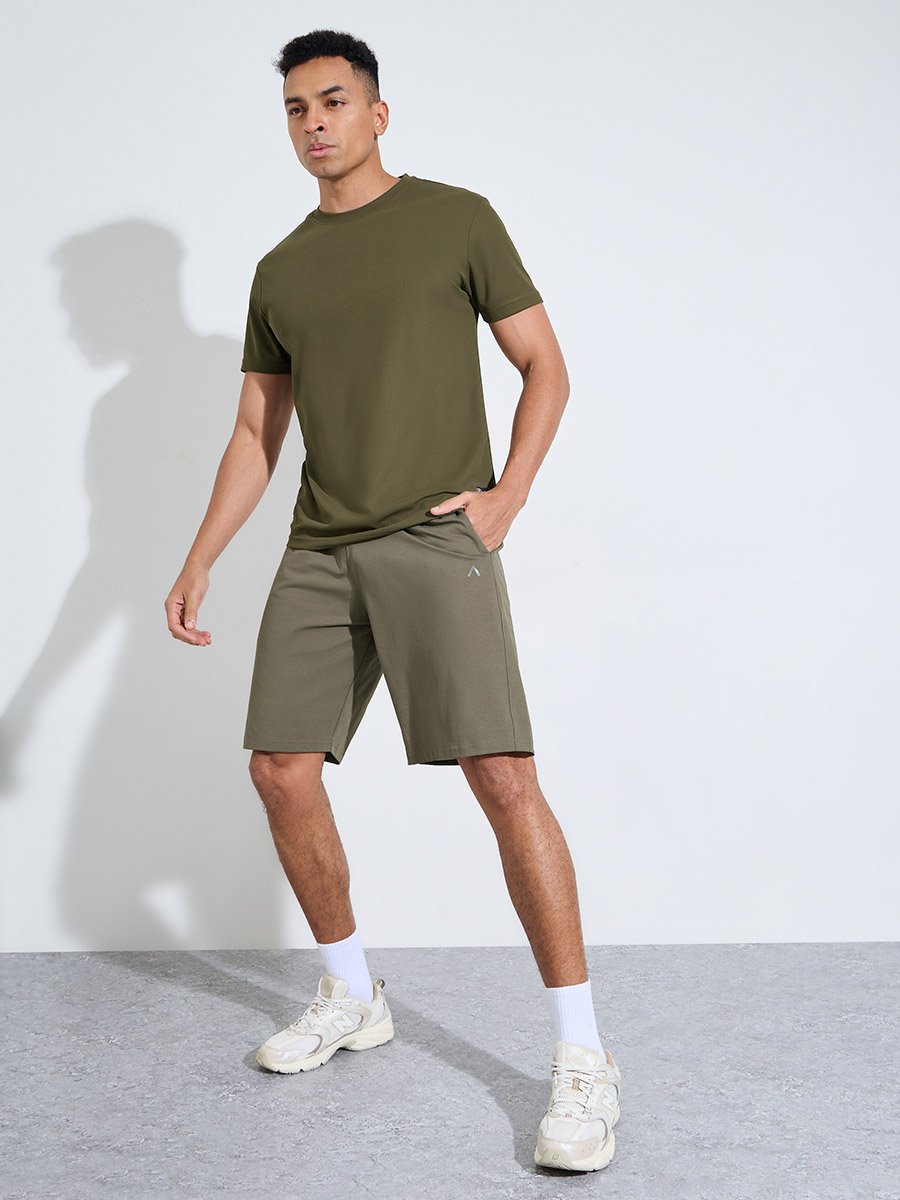 Olive Solid Patchwork Detail Regular Fit Active T-Shirt 
