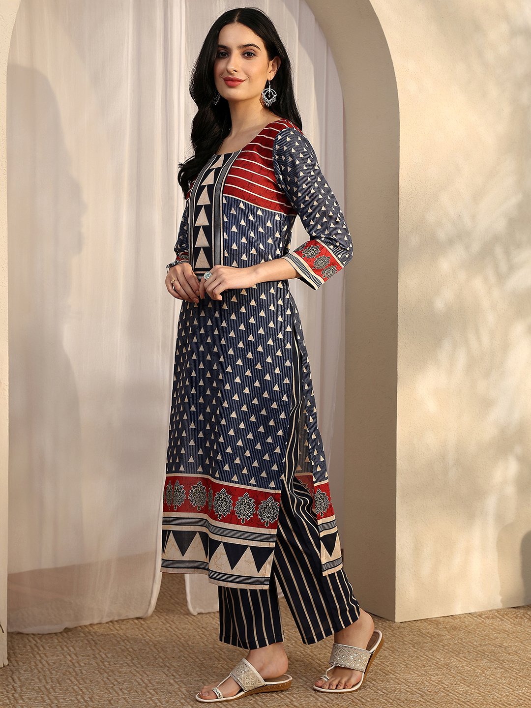 Navy Blue Printed Cotton Blend Straight Kurta, Trousers and Dupatta Set