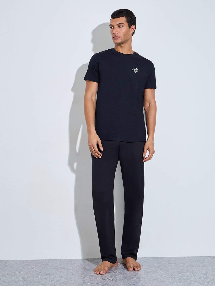 Men Black Graphic Print Relaxed Fit Pyjama Set