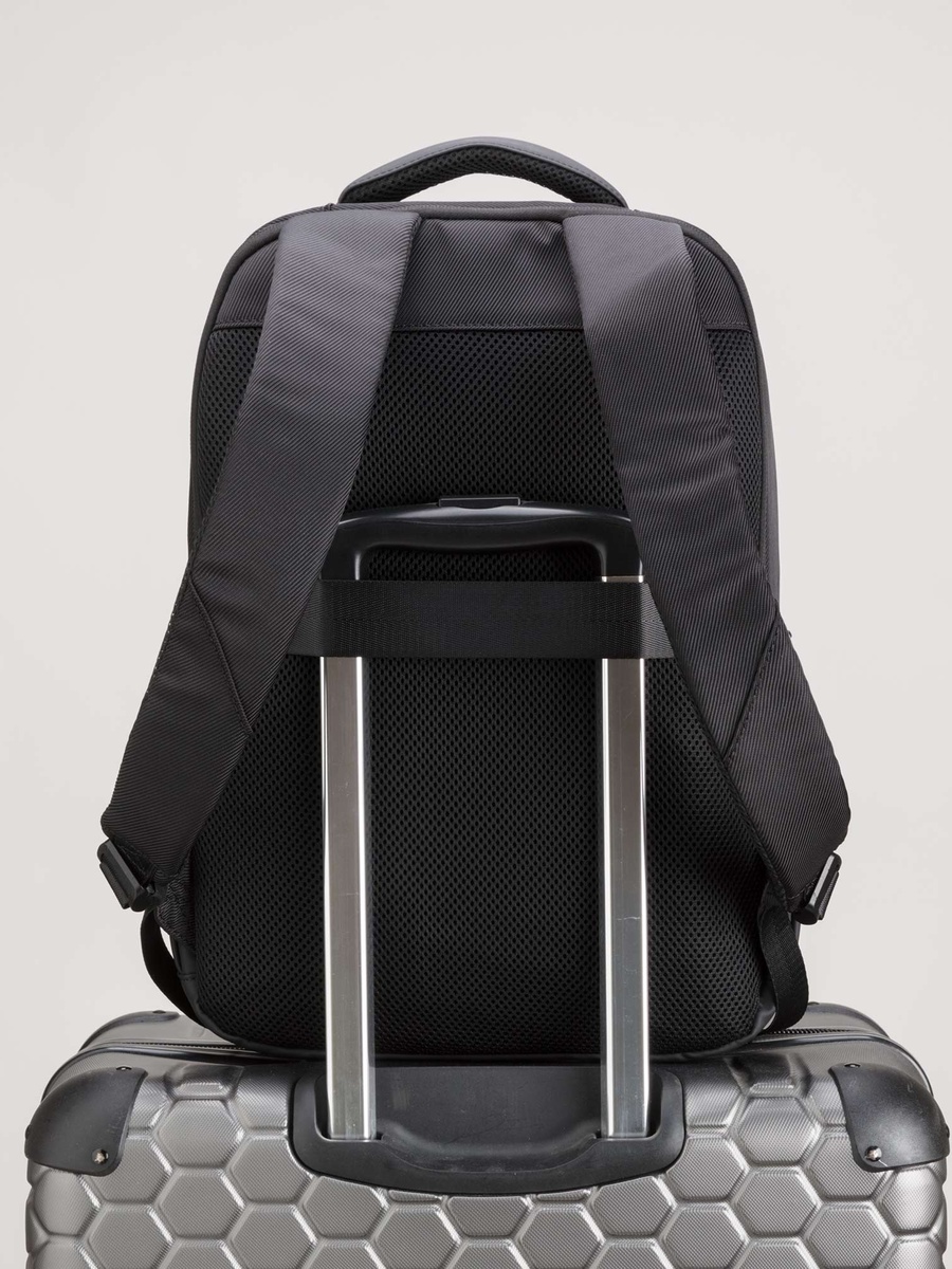 Black Be Pro Backpack