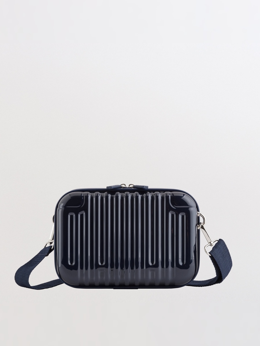 Bumper Go Navy Blue Toiletry Bag
