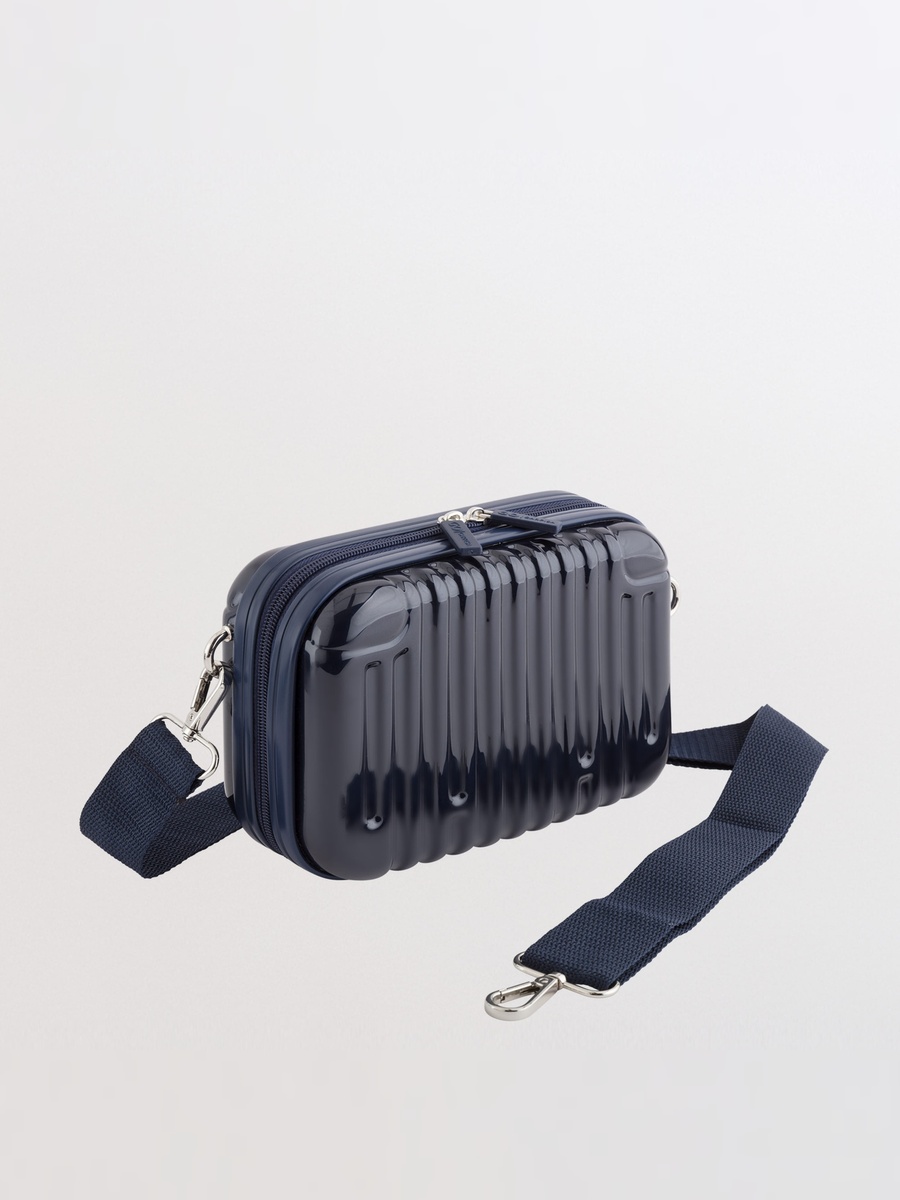 Bumper Go Navy Blue Toiletry Bag
