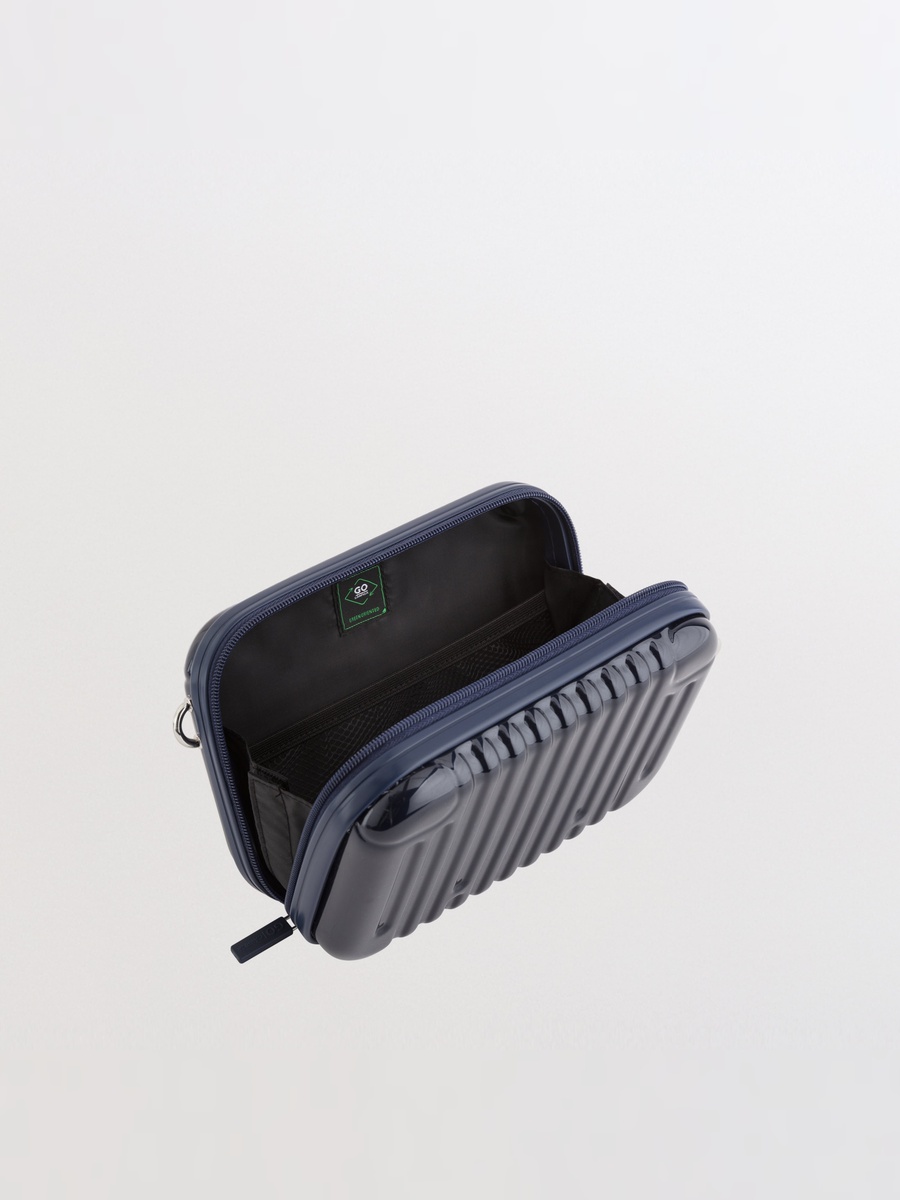 Bumper Go Navy Blue Toiletry Bag