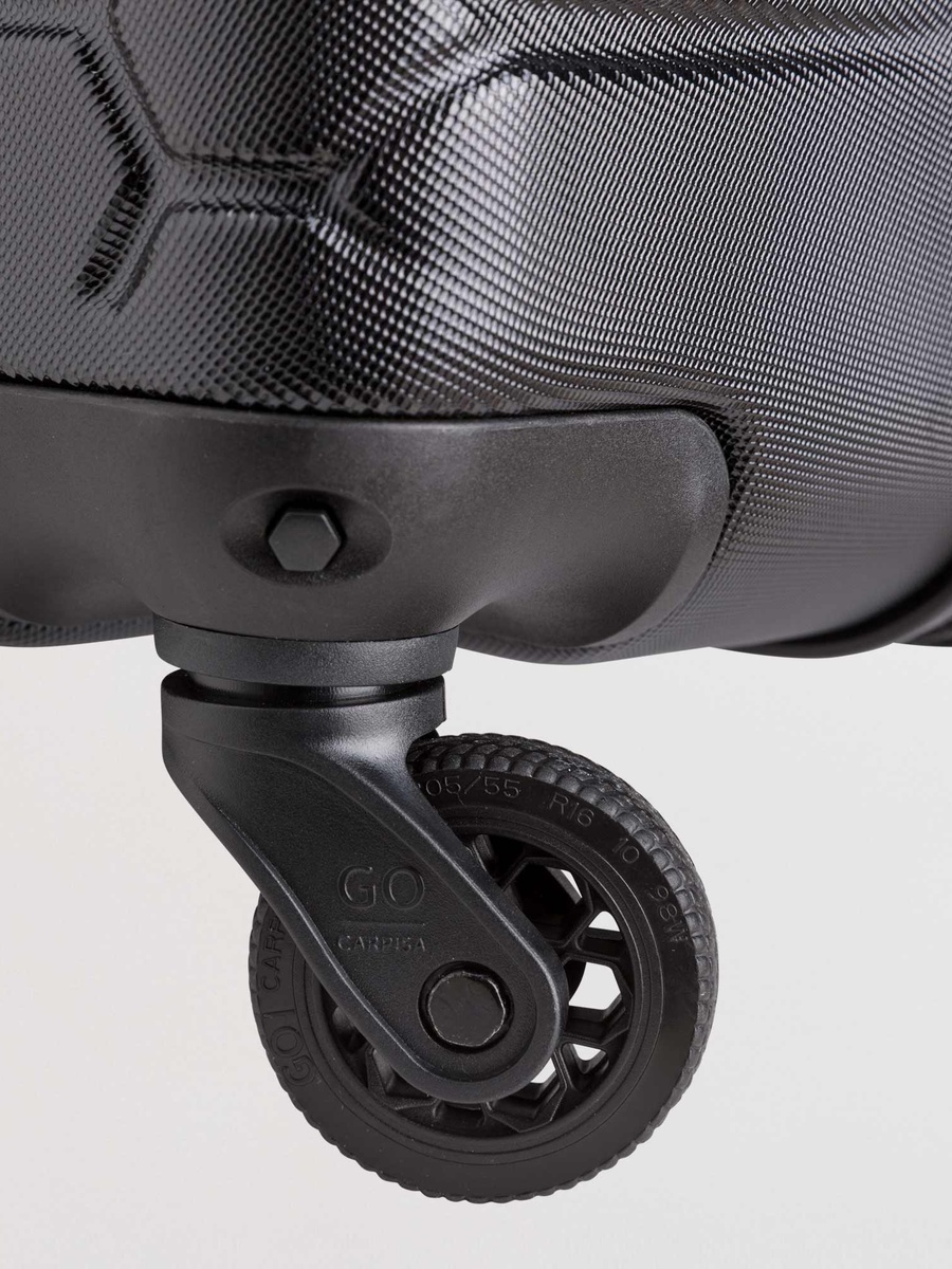 Gotech Medium Hard Trolley Bag