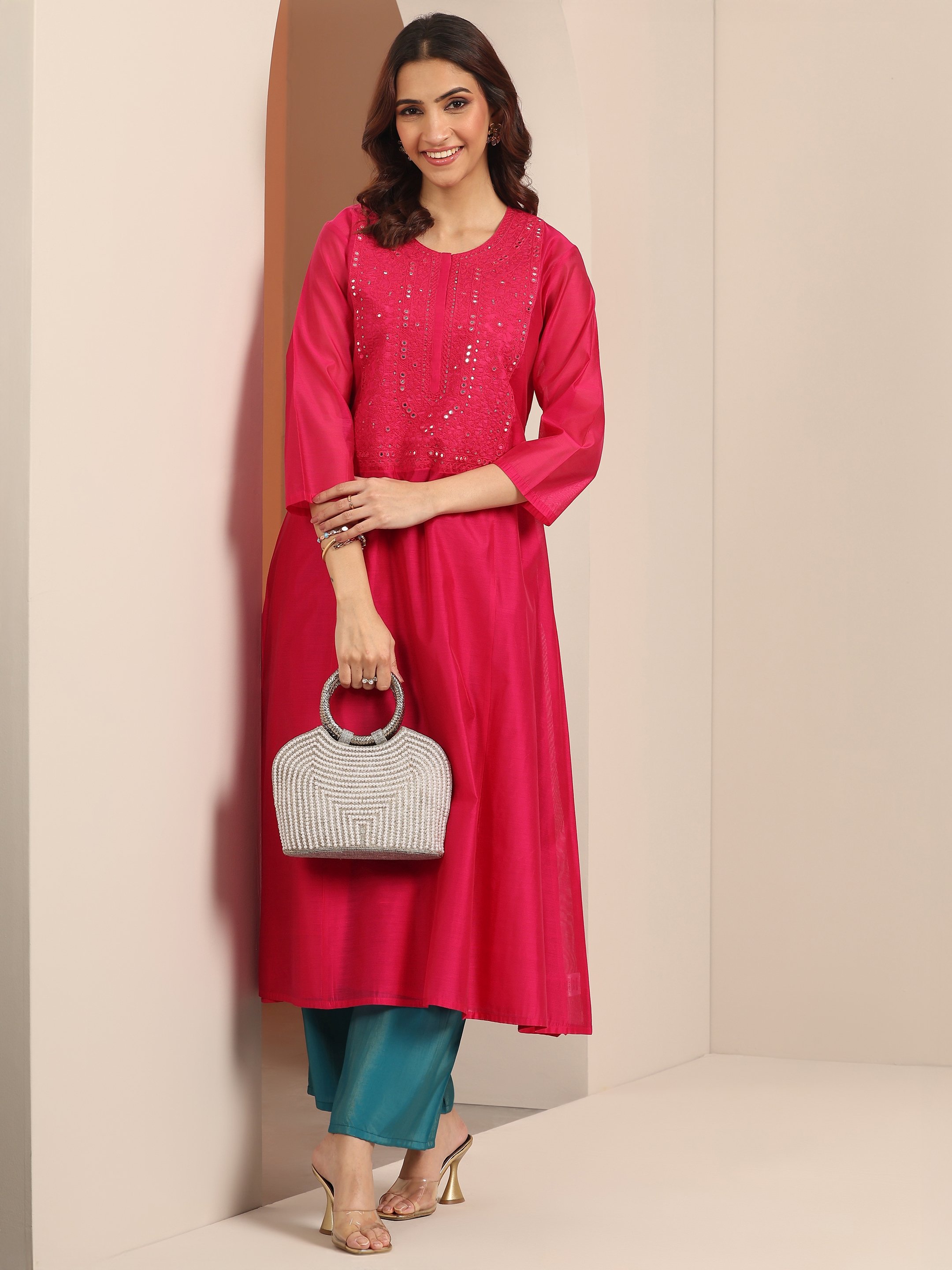 Pink Embroidered Silk Blend Straight Kurta
