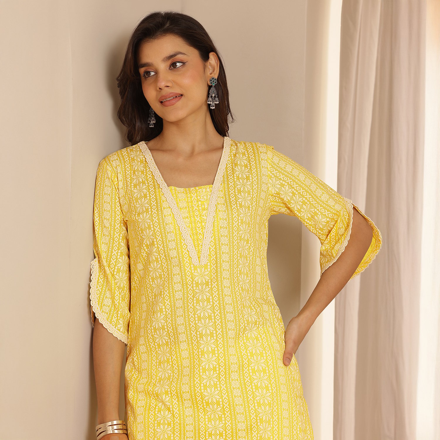 Yellow Printed Rayon Straight Kurta