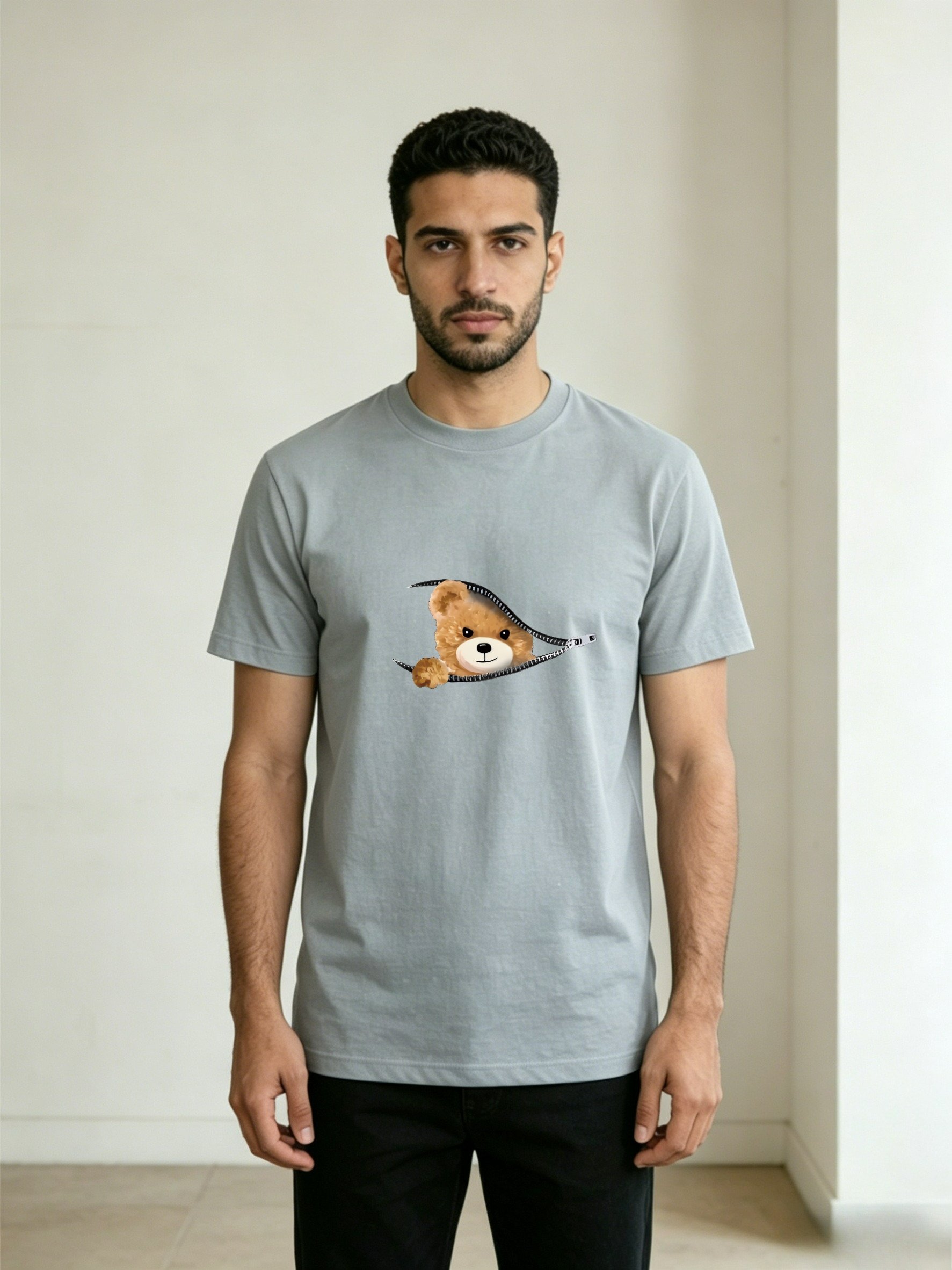 Men Grey Graphic Print Crew Neck T-Shirt