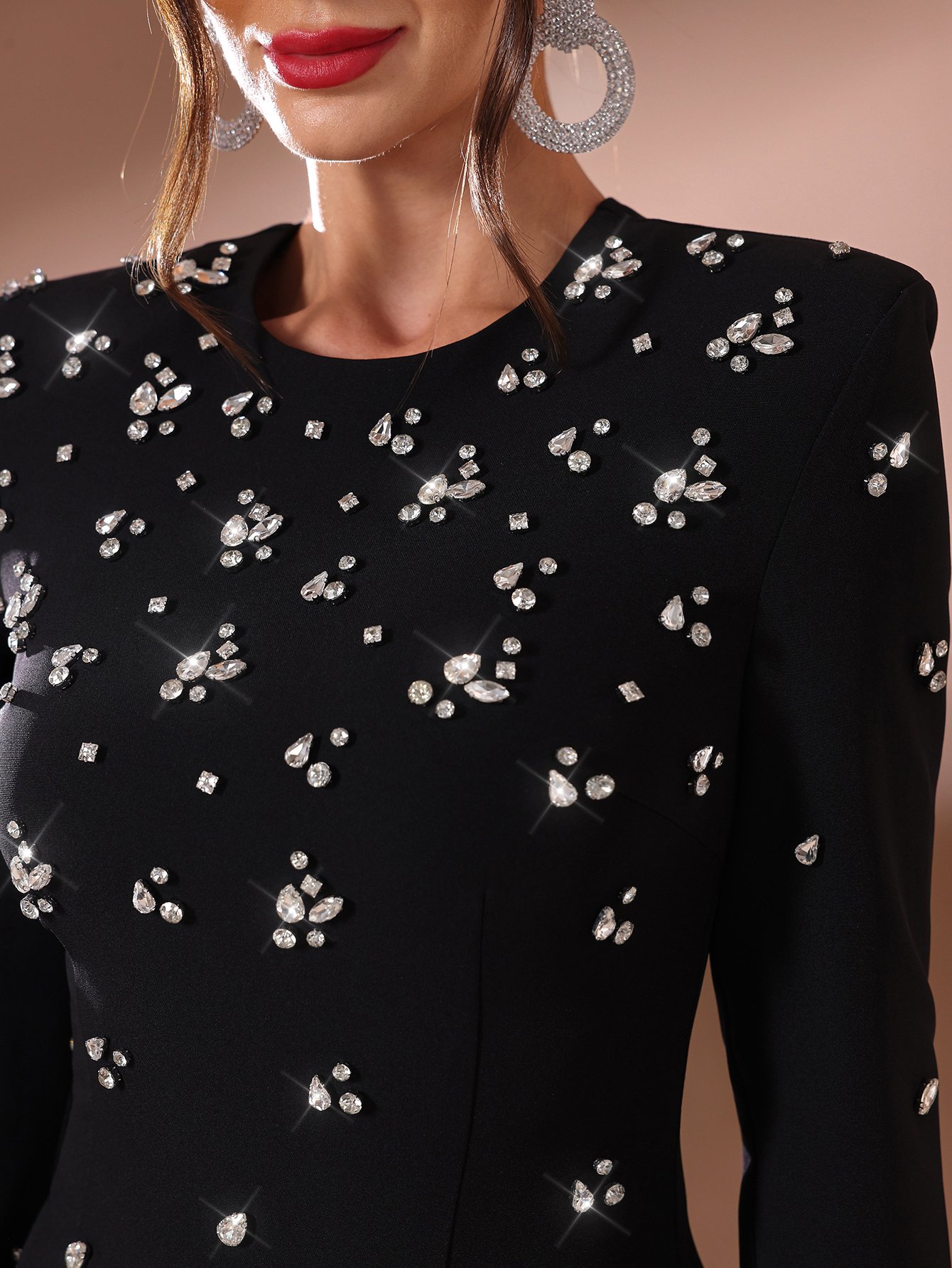 Round Neck Rhinestone Embellished Maxi Dress