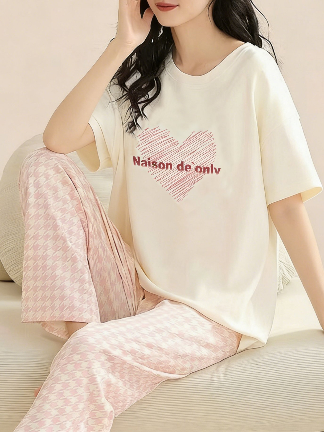 Printed T-Shirt and Houndstooth Pajama Set