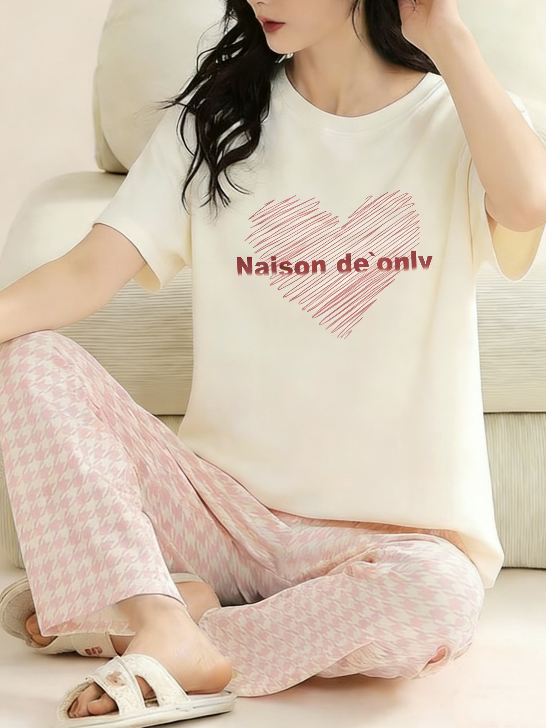 Printed T-Shirt and Houndstooth Pajama Set