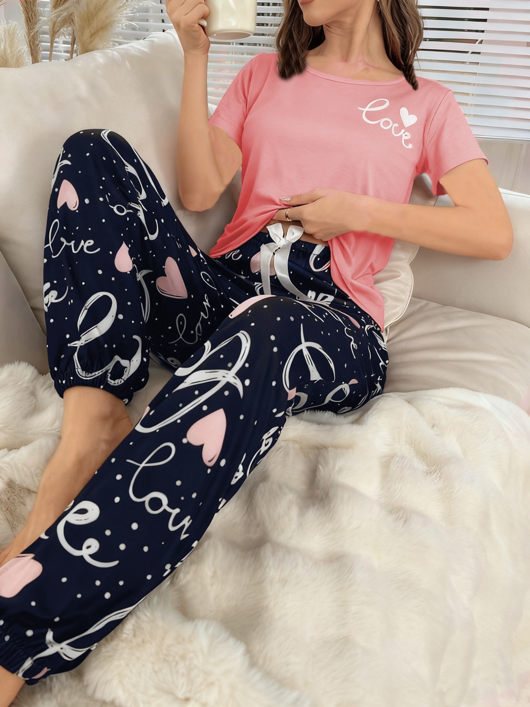 Short Sleeve Love Heart Print Pajama Set