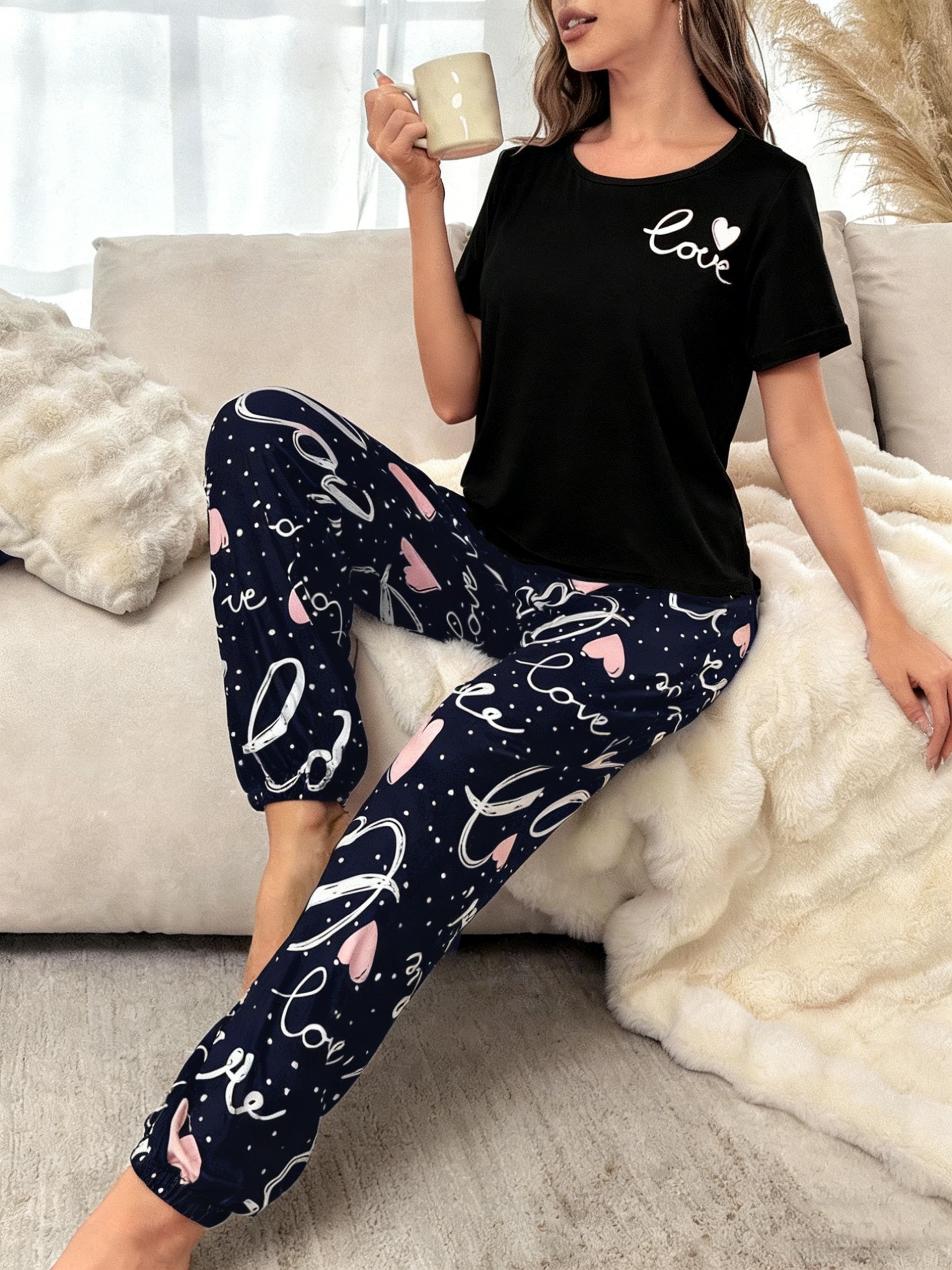 Black Love Heart Print Short Sleeve T-Shirt and Straight Pyjama Set