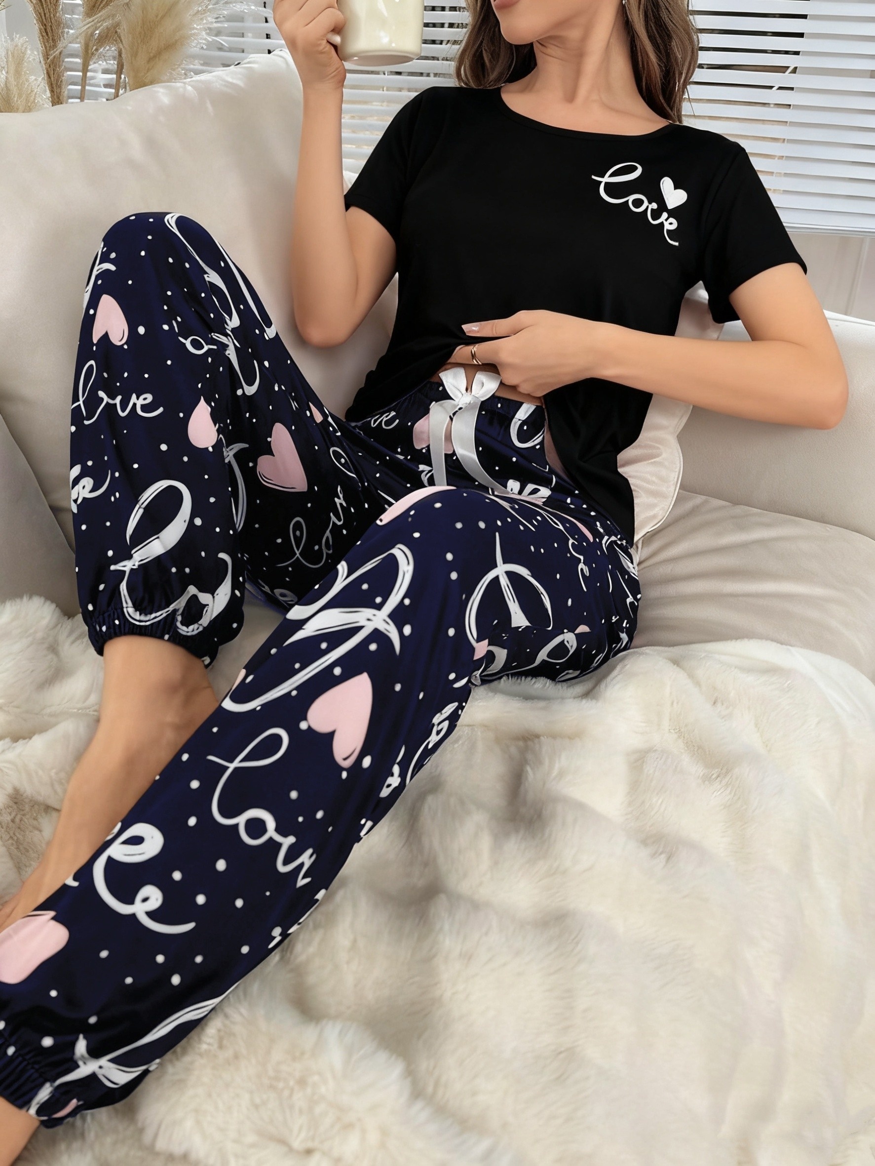 Black Love Heart Print Short Sleeve T-Shirt and Straight Pyjama Set