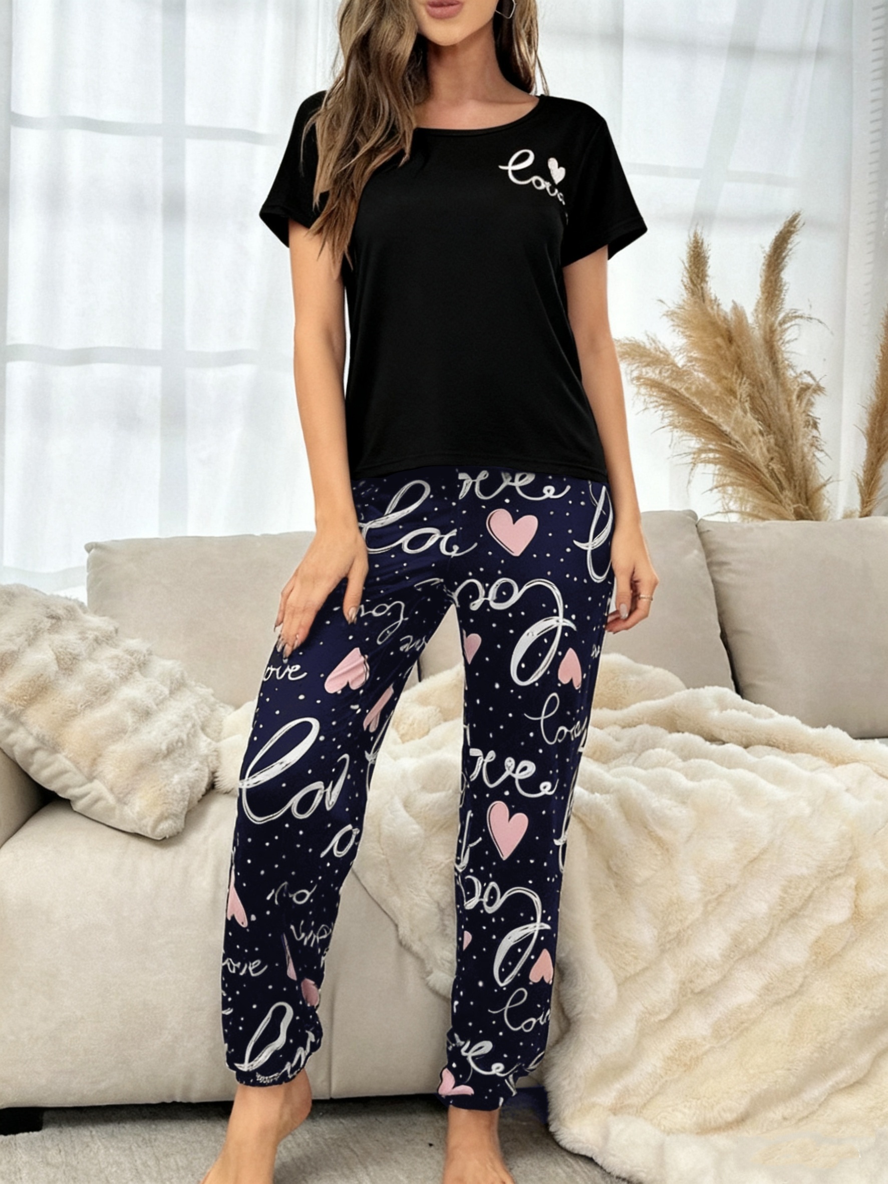 Black Love Heart Print Short Sleeve T-Shirt and Straight Pyjama Set