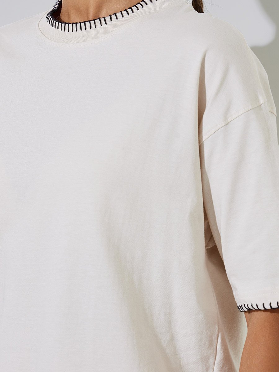 Cream Contrast Stitching T-Shirt and Wide Leg Side Slit Joggers Set