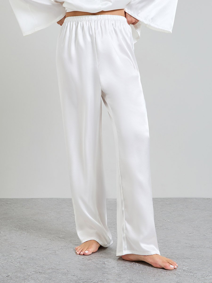 Pack of 3 - White Satin with lace Details Robe, Shirt and Pants Pajama Set