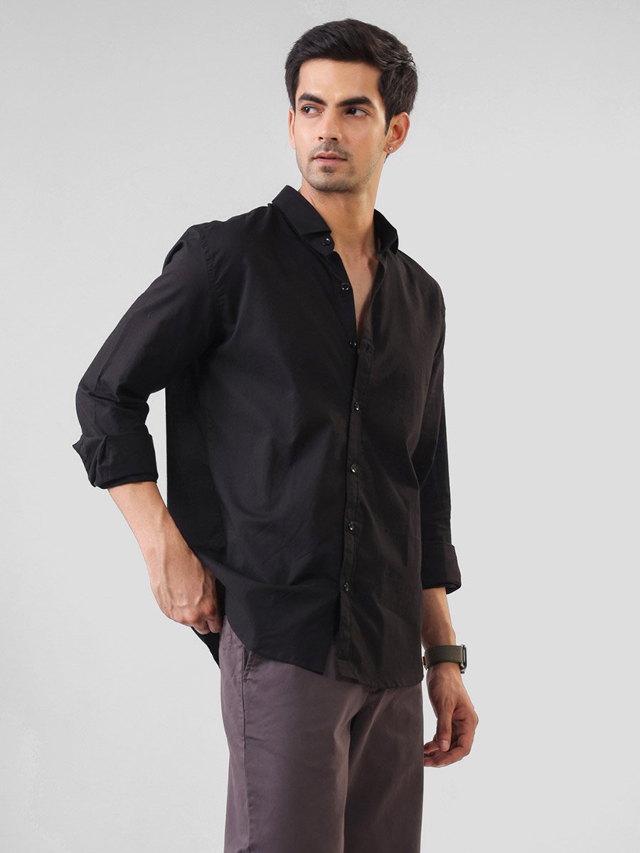 Men Solid Relaxed Fit Cotton Shirt
