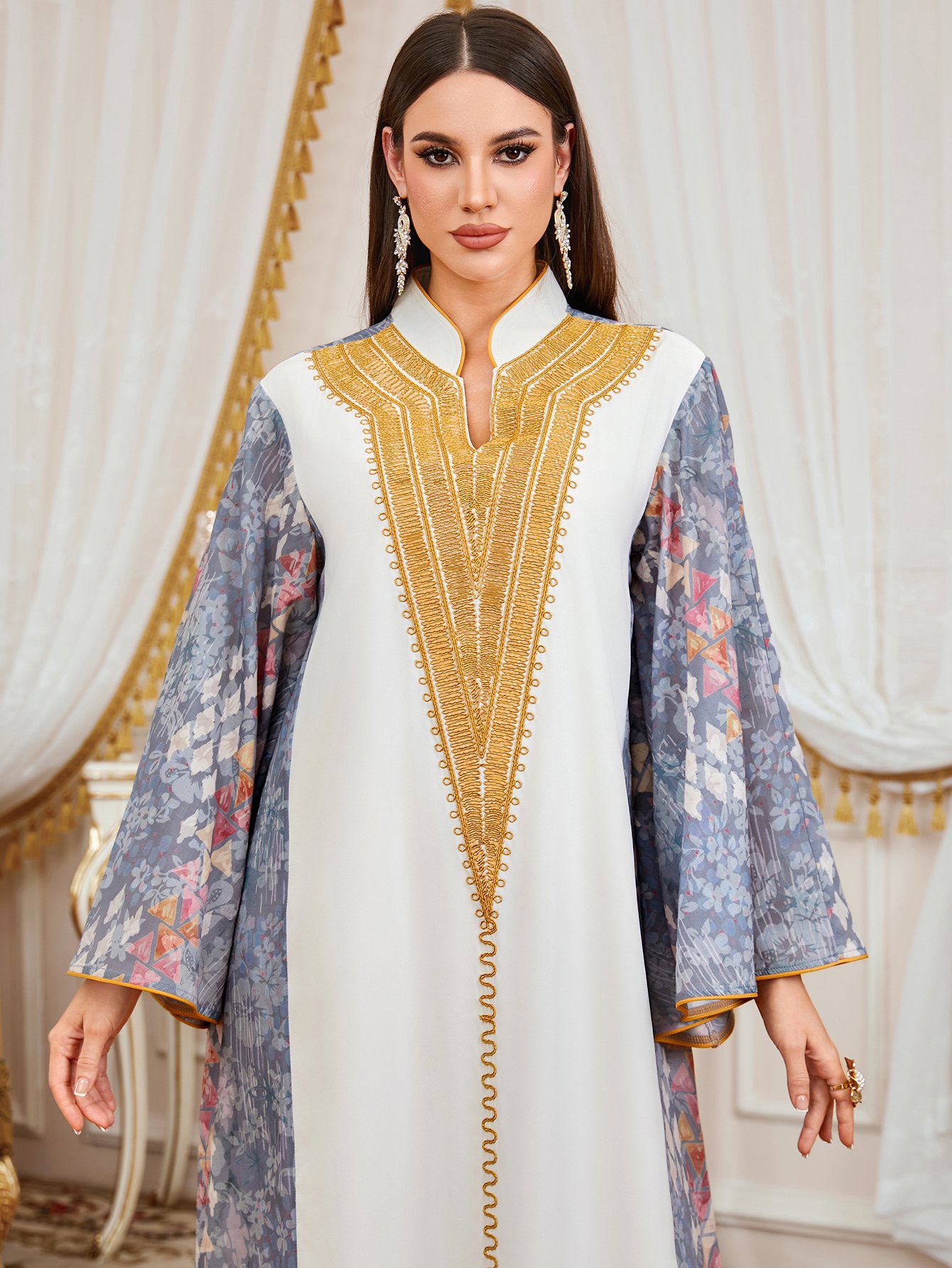 جلابية طويلة مطرزة وطبعة جرافيك متعدد الألوان