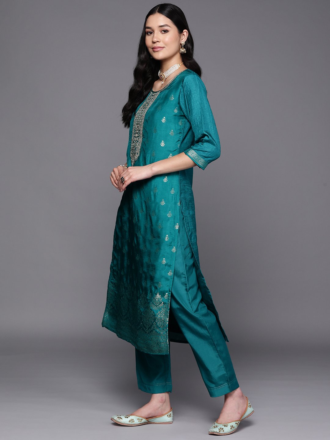 Green Self Design Silk Straight Kurta, Trousers and Dupatta Set