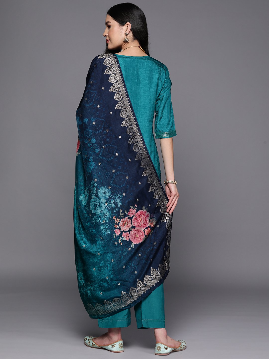 Green Self Design Silk Straight Kurta, Trousers and Dupatta Set