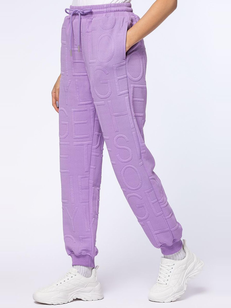 Women Textured Sweatpants