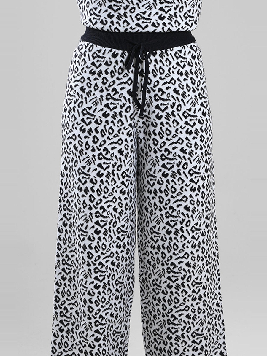 Women Animal Print Knit Wide Leg Pants