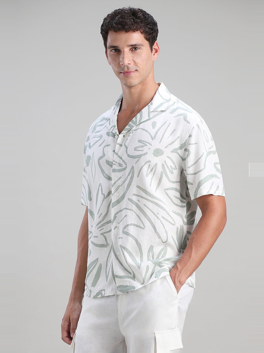 Men Printed Short Sleeves Resort Shirt