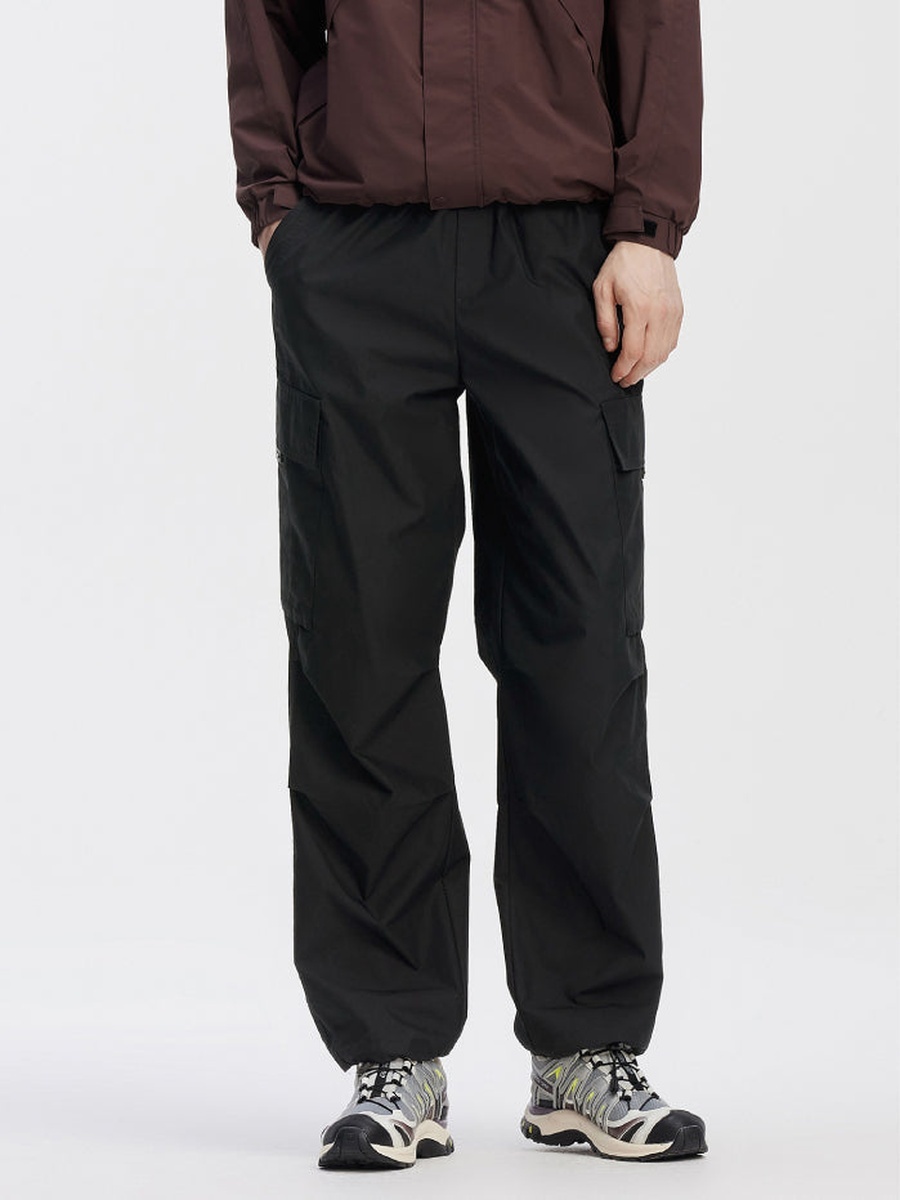 Men Relaxed Fit Cargo Pants with Elastic Waist