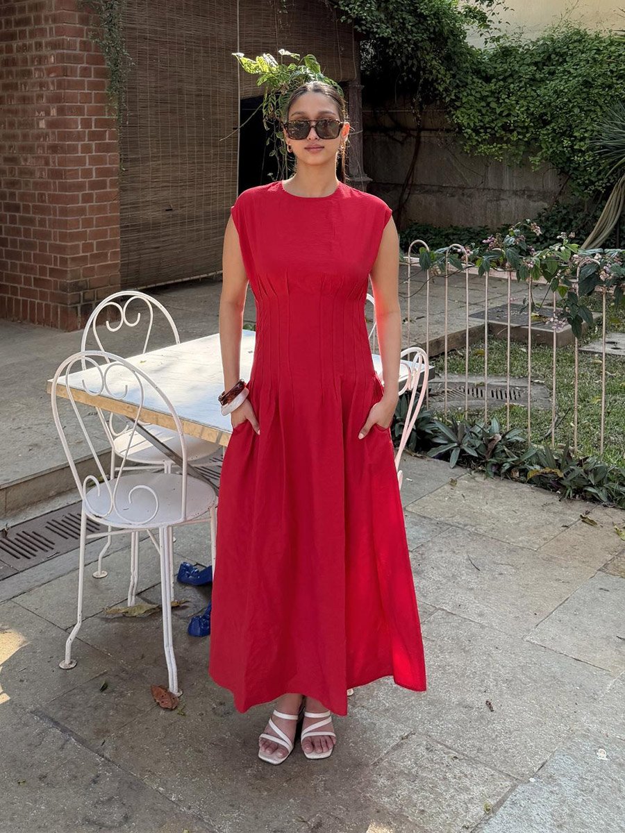 Red Sleeveless Maxi Dress