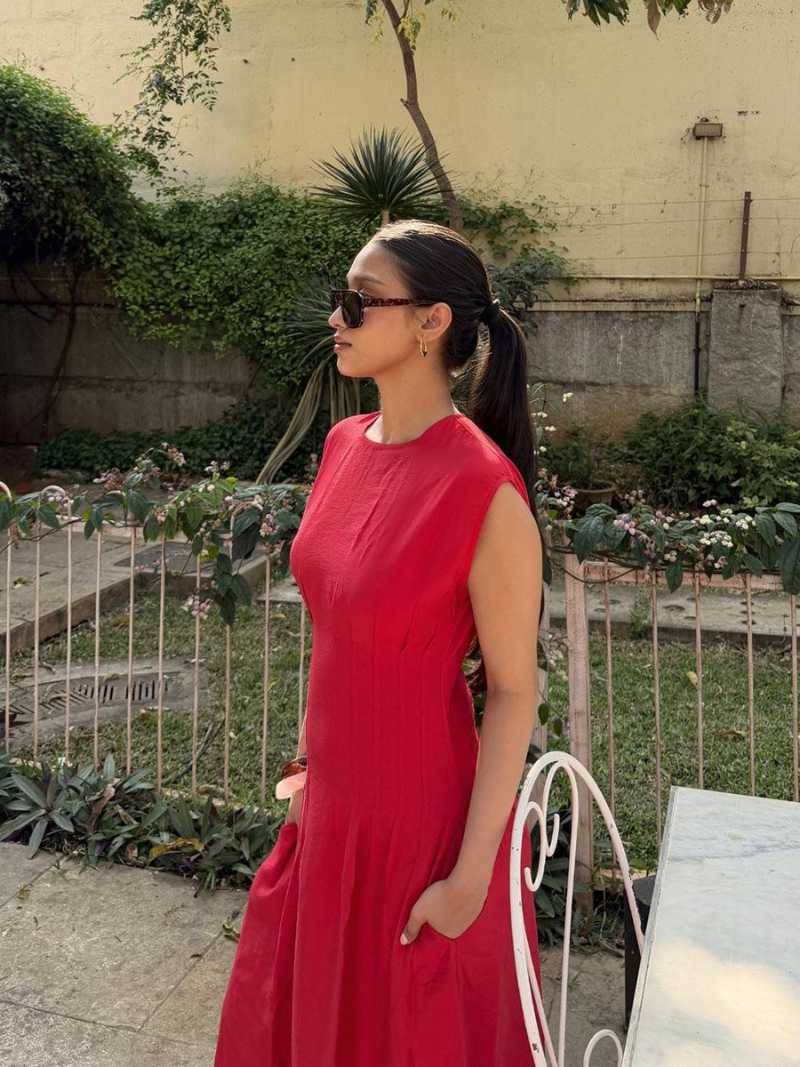 Red Sleeveless Maxi Dress